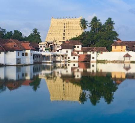 Ananthasayanam Homestay Near Sri Padmanabha Swamy Temple Thiruvananthapuram Exterior photo